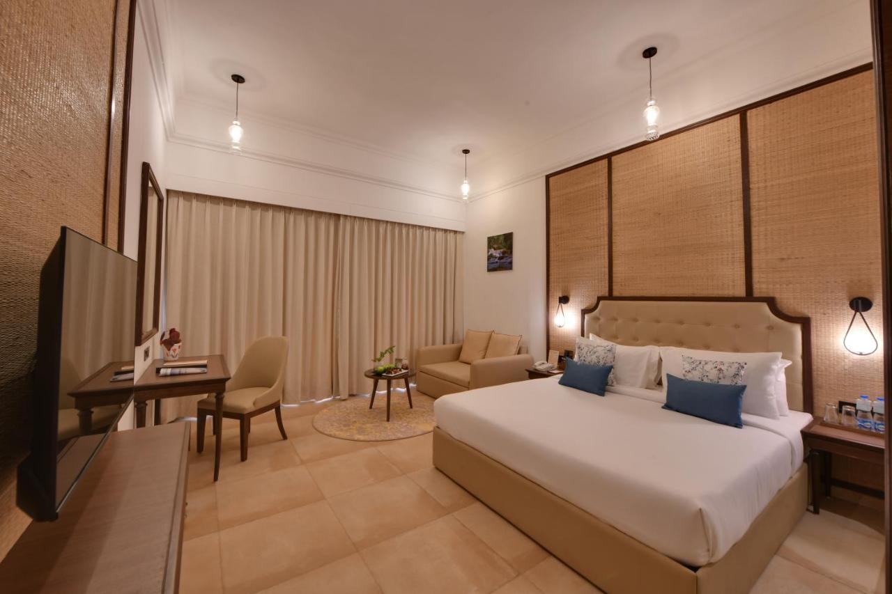 Bhanu The Fern Forest Resort & Spa, Jambughoda エクステリア 写真