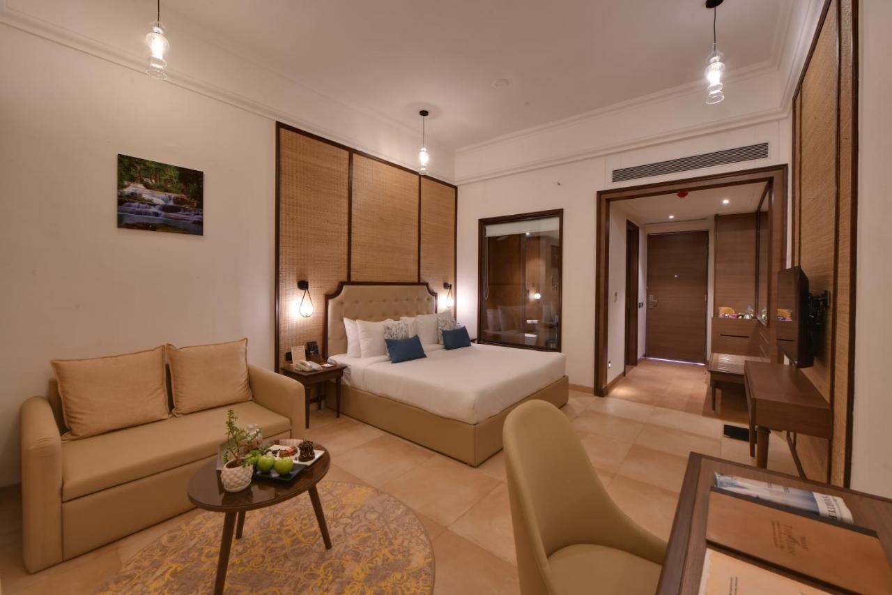 Bhanu The Fern Forest Resort & Spa, Jambughoda エクステリア 写真