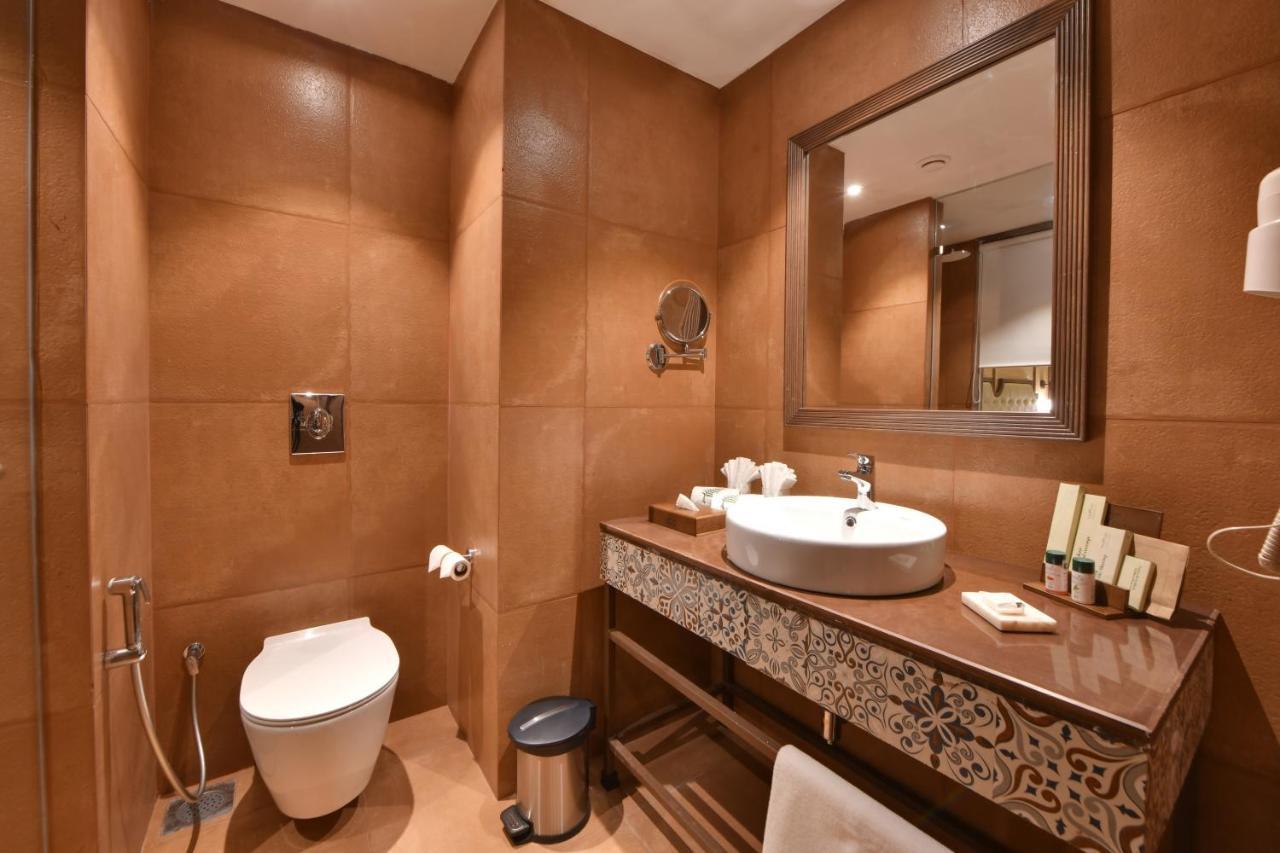 Bhanu The Fern Forest Resort & Spa, Jambughoda エクステリア 写真