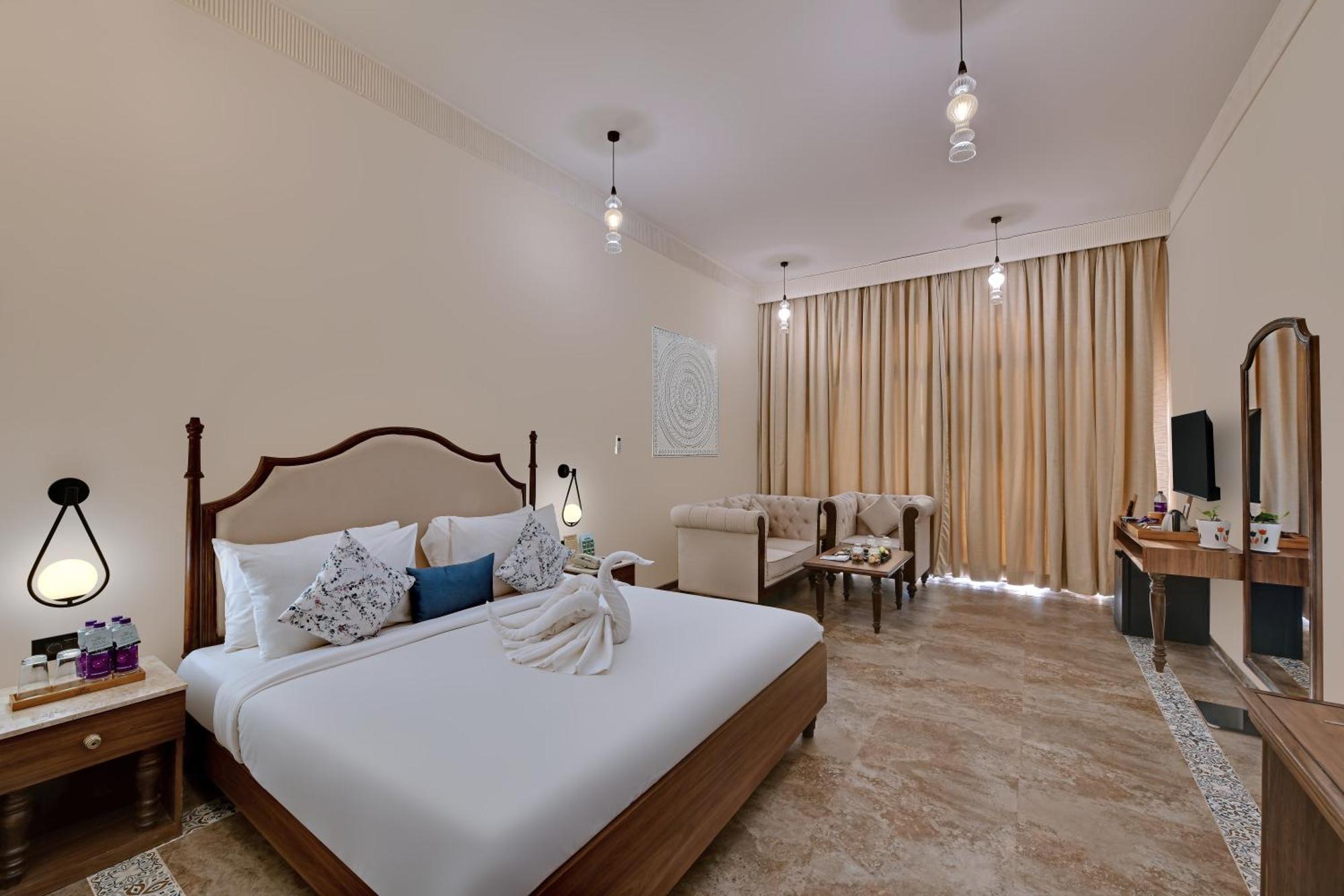 Bhanu The Fern Forest Resort & Spa, Jambughoda エクステリア 写真